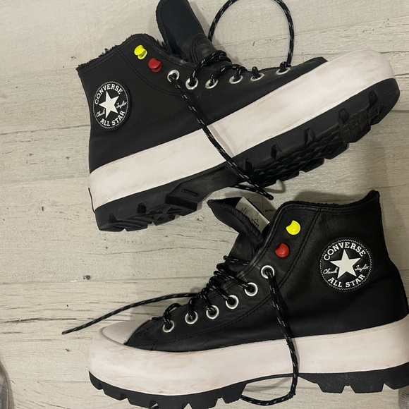 Converse Black and White leather High-Tops with Yellow and red Accent!Beautiful - Picture 9 of 14